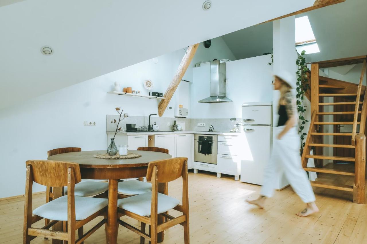 White Loft In The Riga City Center Екстериор снимка
